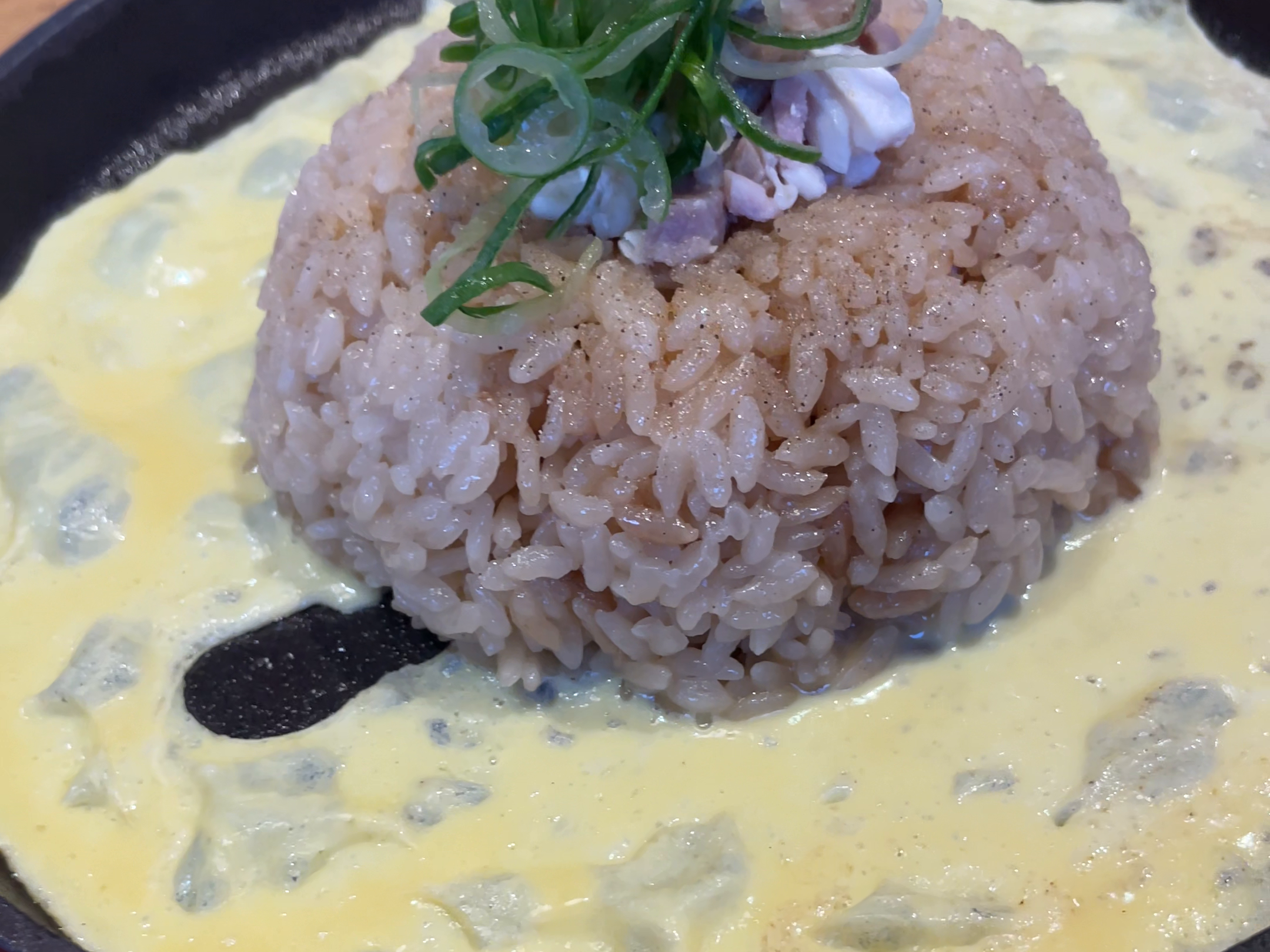 取材時の炒飯と卵